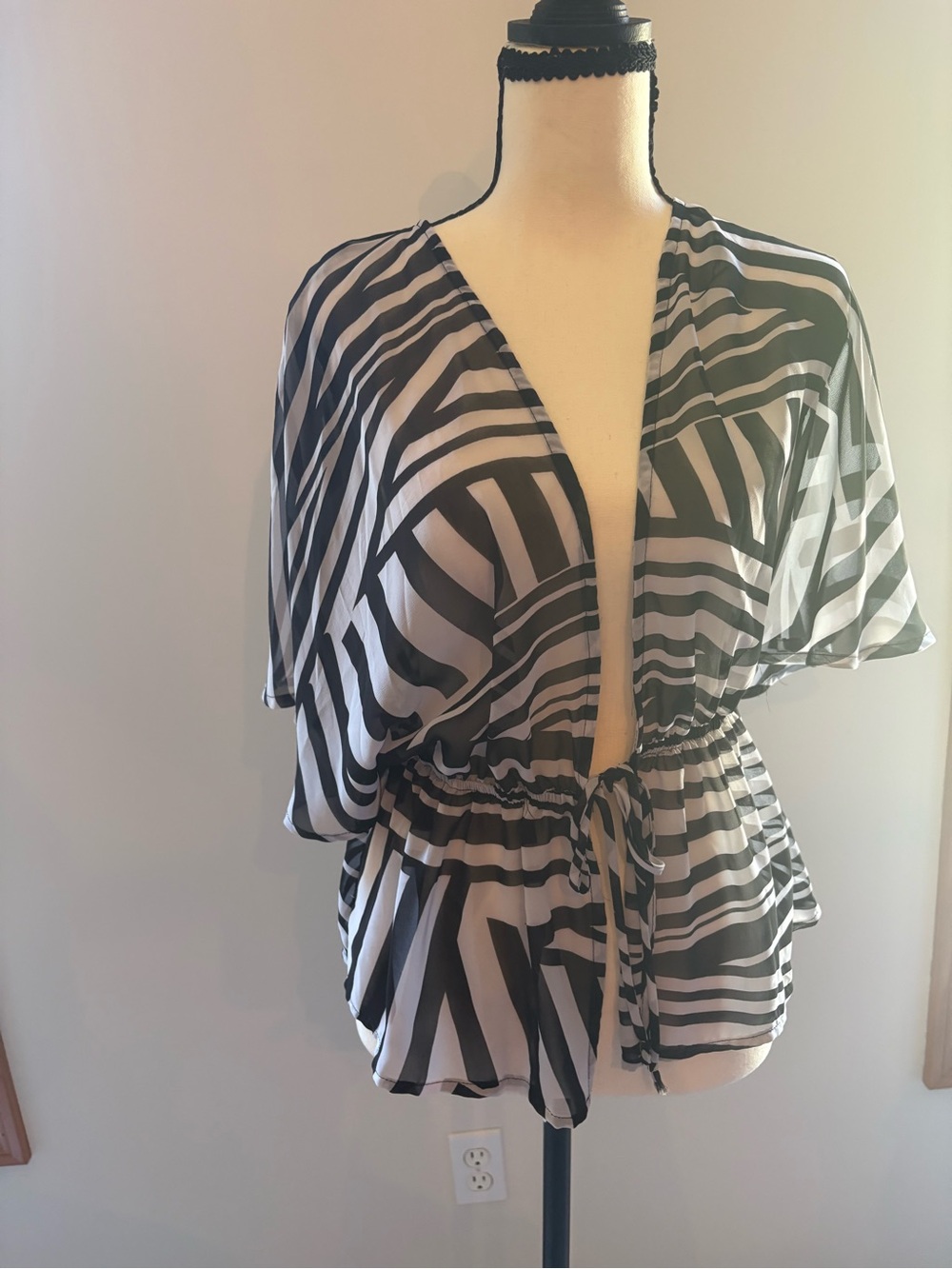 BCX Black & White Sheer Striped V-Neck Tie-Waist Blouse